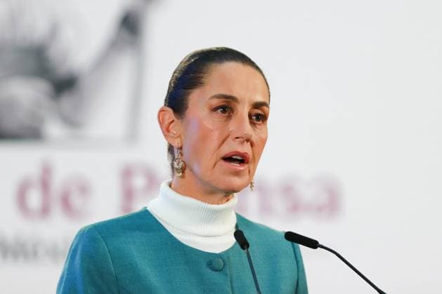 Mexico™s President Claudia Sheinbaum Briefing Conference Mexico™s President, Claudia Sheinbaum Pardo, speaking about about the statement by the United States ambassador to Mexico, Ken Salazar, on the arrest of drug lord Ismael El Mayo Zambada at National Palace. on October 30, 2024 in Mexico City, Mexico. Mexico City CDMX Mexico Copyright: xCarlosxSantiagox