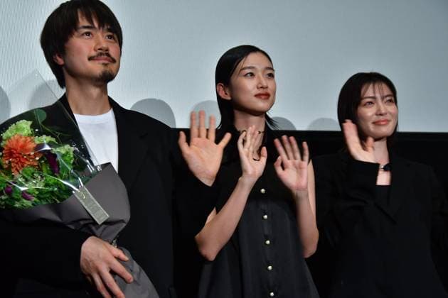 Entertainment Themen der Woche KW44 Entertainment Bilder des Tages TOKYO, JAPAN - NOVEMBER 02: (L-R) Japanese director Oshiyama Kiyotaka, actress Kawai Yuumi and actress Yoshida Mizuki attend the stage greeting of animation film Look Back during the 37th Tokyo International Film Festival (TIFF) on November 2, 2024 in Tokyo, Japan.  Copyright: xVCGx 111527978901