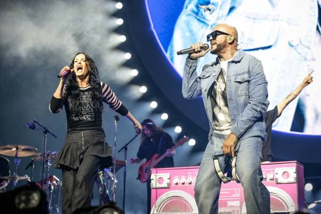 Aqua live in Oslo, Norway Oslo, Norway. 02nd, November 2024. The Danish-Norwegian Eurodance group Aqua performs a live concert at Oslo Spektrum in Oslo. Here singer Lene Nystrom is seen live on stage with rapper and singer Rene Dif. Norway, Oslo, Oslo Spektrum  Copyright: xGonzalesxPhoto TerjexDokkenx