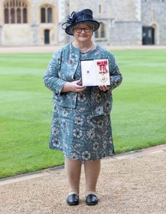 . 06 11 2024. Windsor , United Kingdom. Dame Therese Coffey with her dame hood after an Investiture at Windsor Castle, United Kingdom.  xStephenxLockx xi-Imagesx IIM-25566-0010