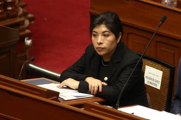 ElComercioPeru LIMA 28 DE NOVIEMBRE DEL 2022. LA PRESIDENTA DEL CONSEJO DE MINISTROS BETSSY CHAVEZ SE PRESENTA ANTE EL HEMICICLO DEL CONGRESO DE LA REPUBLICA JUNTO A LOS MINISTROS DE ESTADO , PARA EXPONER LOS DICTAMENES DEL PROYECTO DE LEY DE PRESUPUESTO PARA EL AO FISCAL 2023. LIMA LIMA PERU EDITORIAL USE ONLY