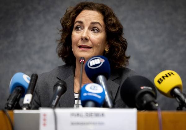 AMSTERDAM - Mayor Femke Halsema updates the press on the various incidents in recent days surrounding Ajax s soccer match against Maccabi Tel Aviv, directed against Maccabi Tel Aviv supporters. ANP KOEN VAN WEEL netherlands out - belgium out  Copyright: xx x512979930x originalFilename: 512979930.jpg