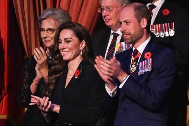 Entertainment Themen der Woche KW45 Entertainment Bilder des Tages . 09 11 2024. London, United Kingdom. Prince William and Kate Middleton, the Prince and Princess of Wales, at the Festival of Remembrance in London.  xPoolx xi-Imagesx IIM-25575-0006
