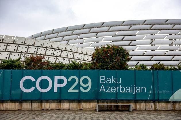 News Themen der Woche KW45 News Bilder des Tages November 10, 2024, Baku, Azerbaijan, Azerbaijan: The COP29 signage which lines the front of the Baku Olympic Stadium site on a rainy day, the day before the opening ceremony in Baku, Azerbaijan. .This yearÃ¢â‚¬â ¢s COP is thought to be the one of the most complex in itÃ¢â‚¬â ¢s history, as the world deals with election year, ongoing wars across the globe making negotiations more crucial in determining the worldÃ¢â‚¬â ¢s progress toward a sustainable and climate-resilient future. Baku Azerbaijan - ZUMAo116 20241110_znp_o116_006 Copyright: xBiancaxOterox