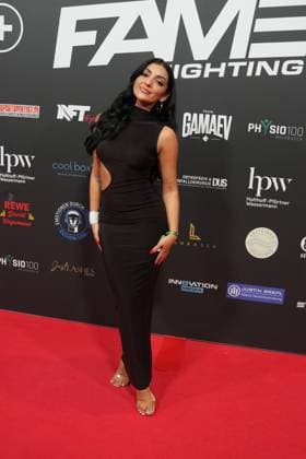 Fame Fighting 2 mit Influencern & Reality-Stars. Jennifer Iglesias beim Fame Fighting 2 am 09.11.2024 auf dem roten Teppich im Maritim Hotel Bonn. Bonn Maritim Hotel Bonn Nordrhein-Westfalen