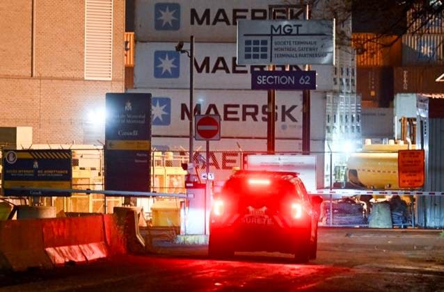 November 10, 2024, Montreal, Pq, Canada: A security vehicle is shown next to the entrance of a terminal shortly before 9pm at the Port of Montreal in Montreal, Sunday, Nov. 10, 2024, where a lock out of dock workers has been declared by the employer. Montreal Canada  - ZUMAc35_ 20241110_zaf_c35_097 Copyright: xGrahamxHughesx