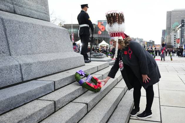 November 11, 2024, Ottawa, On, CAN: Assembly of First Nations Chief Cindy Woodhouse Nepinak places a wreath at a Remembrance Day ceremony at the National War Memorial in Ottawa on Monday, Nov. 11, 2024. Ottawa CAN  - ZUMAc35_ 20241111_zaf_c35_027 Copyright: xSeanxKilpatrickx