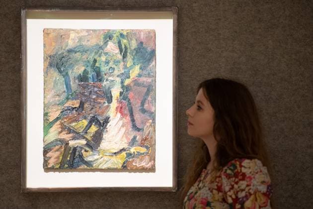 Bonhams 20th 21st Century Art Week Sales Highlights Photocall - Bonhams, London A staff member views Catherine Lampert Seated (est. Â£350, 000 - Â£550, 000) both by Frank Auerbach which is to go on auction at Bonhams 20th 21st Century Art Evening Sales at Bonhams in London, England, UK on Monday 7 October, 2024., Credit:Justin Ng Avalon UK, England, London, Bonhams  Copyright: xJustinxNgx xAvalonx 0917701497