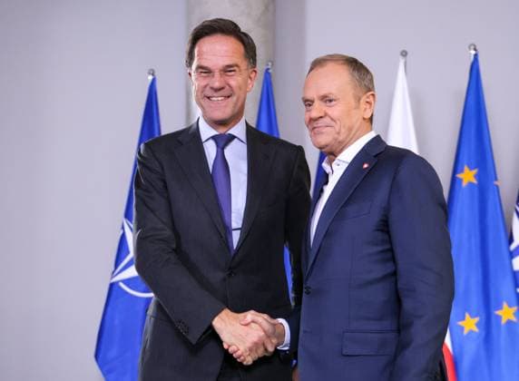 News Themen der Woche KW46 News Bilder des Tages NATO s Mark Rutte visits Poland Photo: Pawel Wodzynski East News Secretary General of NATO Mark Rutte meets with prime minister of Poland Donald Tusk at the Chancellery of the Prime Minister on November 13, 2024 in Warsaw, Poland. EN_01637058_0012 