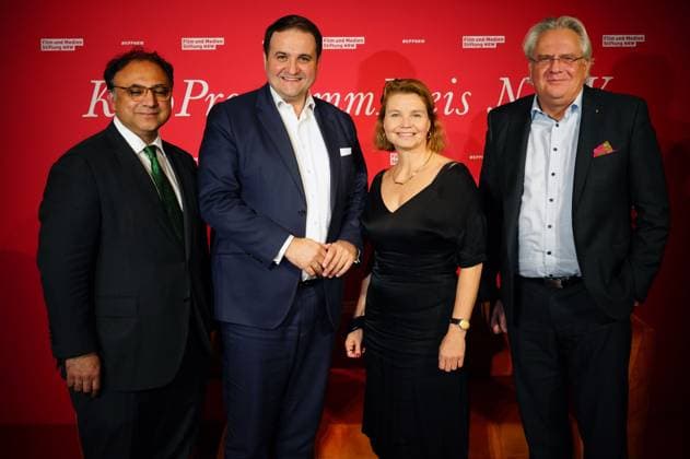 Walid Nakschbandi, Nathanael Liminski, Annette Frier und Ralph Elster bei der 34. Verleihung der Kinoprogrammpreise NRW der Film- und Medienstiftung NRW in der olkenburg. Köln, 13.11.2024