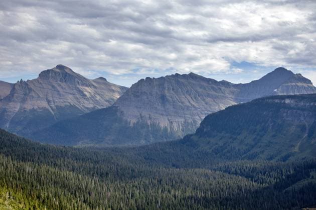 Creative Highlights World Rocky Mountains at Glacier National Park Glacier Colony, Montana, United States R_CIRF241023-1568898-01