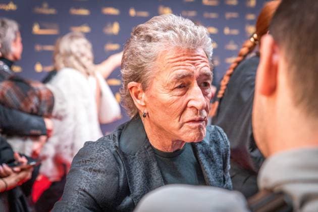 30. Verleihung der Goldenen Henne in Leipzig. Der MDR (Mitteldeutsche Rundfunk) produziert in Zusammenarbeit mit Super Illu den größten Publikumspreis in Ostddeutschland. Hier der Rockmusiker Peter Maffay Goldene Henne 2024