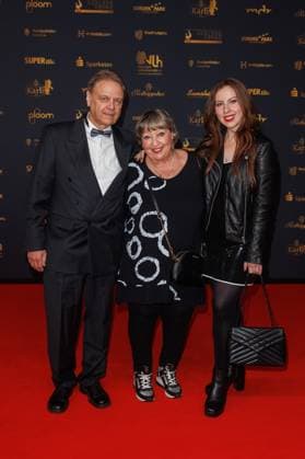 Award - 30. Goldene Henne 2024 - Carpet Ralf Rasch, Angelika Mann und Ulrike Weidemueller auf dem roten Teppich der 30. Goldenen Henne 2024 in der Messe Leipzig am 15.11.2024. Copyright: xEventpressxKochanx