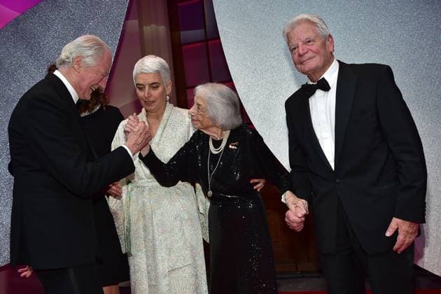 Preisverleihung fuer Verständigung und Toleranz Baron Eric de Rothschild laudator, Hetty Berg, Margot Friedlaender, Joachim Gauck, Laudator Preisverleihung fuer Verständigung und Toleranz im Jüdischen Museum in Berlin, am 16.11.2024