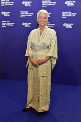 Preisverleihung fuer Verständigung und Toleranz HETTY BERG, Direktorin des Jüdischen Museums Berlin Ankunft, blauer Teppich zur Preisverleihung fuer Verständigung und Toleranz im Jüdischen Museum in Berlin, am 16.11.2024