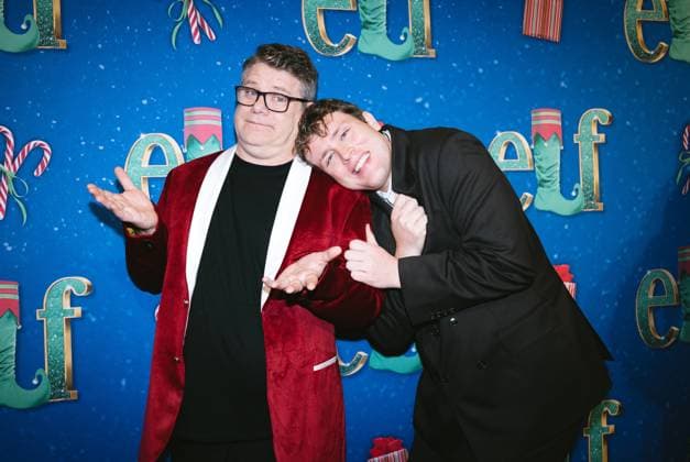 Entertainment Themen der Woche KW46 Entertainment Bilder des Tages November 17, 2024, New York, Ny, USA: Sean Astin and Grey Henson attend Elf The Musical Broadway Opening Night at Marquis Theatre in New York. November 17, 2024. New York USA - ZUMAp281 20241117_zea_p281_010 Copyright: xPhotoxImagexPressx
