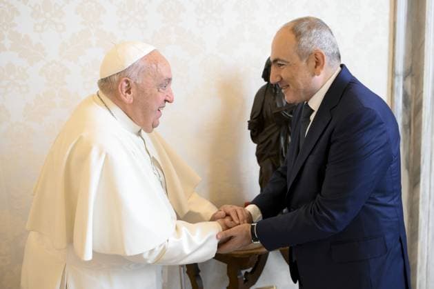 News Themen der Woche KW47 **NO LIBRI** Italy, Rome, Vatican, 2024 11 18.Pope Francis receives in private audience H.E. Mr. Nikol Pashinyan, Prime Minister of Armenia at the Vatican . Photograph by VATICAN MEDIA Catholic Press Photo  Copyright: xVATICANxMEDIAx xipa-agency.netx xVaticanxmediax IPA_Agency_IPA51652824