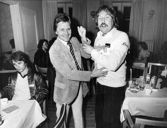 Fran vänster, Little Gerhard, Karl-Gerhard Lundkvist, rocksangare, grammofonproducent, latskrivare, Sverige. Lennart Lelle Hegland, musiker, basist, Sverige, spelade med Hep Stars och senare med Gummibandet . STOCKHOLM SVERIGE x2512x *** From left, Little Gerhard, Karl Gerhard Lundkvist, rock singer, gramophone producer, lath writer, Sweden Lennart Lelle Hegland, musician, bass player, Sweden, played with Hep Stars and later with Gummibandet STOCKHOLM SWEDEN x2512x  Copyright: xGunnarxBergkrantz Aftonbladet TTx Little Gerhard och Lelle Hegland