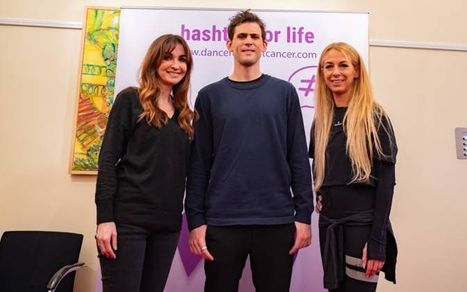 20241118 Fotoshooting mit Manfred Baumann fuer den DAC Kalender WIEN, OESTERREICH - 18. NOVEMBER: Make Up Artist, Influencerin, Unternehmerin und Astrologin Nelly Baumann , ehemaliger Tennispsieler, US-Open-Sieger, Sportler des Jahres 2020 und Preistraeger der NIKIS Trophae in der Kategorie -Special Award 2024- Dominc -Dominator- Thiem und Tanzschulbesitzerin, Profitaenzerin und DAC-Dancer against Cancer Obfrau und Gruenderin Yvonne Rueff nach dem Fotoshooting fuer die 14. Auflage des Dancer Against Cancer - DAC Charity-Fotokalenders 2025-2026 unter dem Thema -Superhelden- mit Starfotograf Manfred Baumann im Hotel Kaiserhof am 18. November 2024 in Wien, Oesterreich. 241118_SEPA_17_040 Copyright: xIsabellexOuvrardx SEPAxMedia
