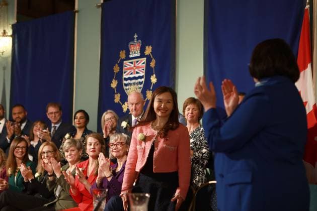 November 18, 2024, Victoria, Bc, CAN: Minister for Post-Secondary Education and Future Skills Anne Kang meets with Lt.-Gov. Janet Austin during the swearing-in ceremony at Government House in Victoria, Monday, Nov. 18, 2024. Victoria CAN  - ZUMAc35_ 20241118_zaf_c35_138 Copyright: xChadxHipolitox