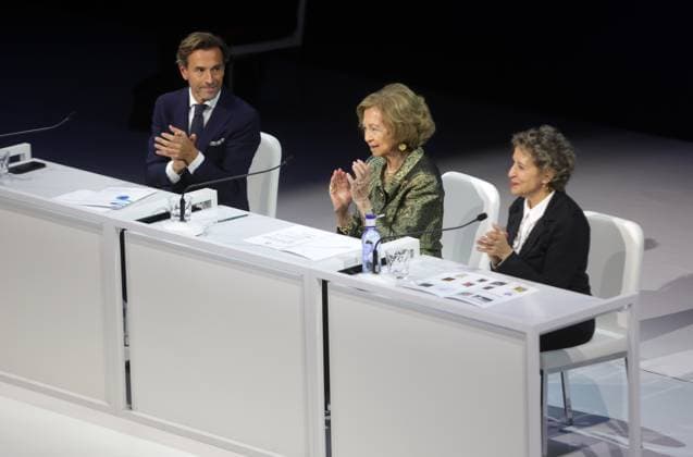 XXXIX edition of the BMW Painting Award Queen Dona Sofía presents the BMW Painting Awards in its XXXIX edition at the Teatro Real, on November 18, 2024, in Madrid Spain GENTE PINTURA José Ramó Madrid Madrid Madrid Spain  Copyright: xJosÃ xRamonxHernandox 6349906