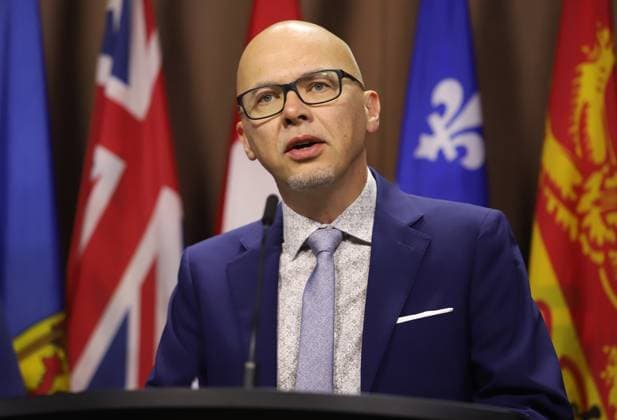 November 19, 2024, Ottawa, On, Canada: National director of policy and advocacy for the Canadian Health Coalition Steven Staples speaks at a press conference on Parliament Hill in Ottawa on Tuesday, Nov. 19, 2024. Ottawa Canada  - ZUMAc35_ 20241119_zaf_c35_030 Copyright: xPatrickxDoylex
