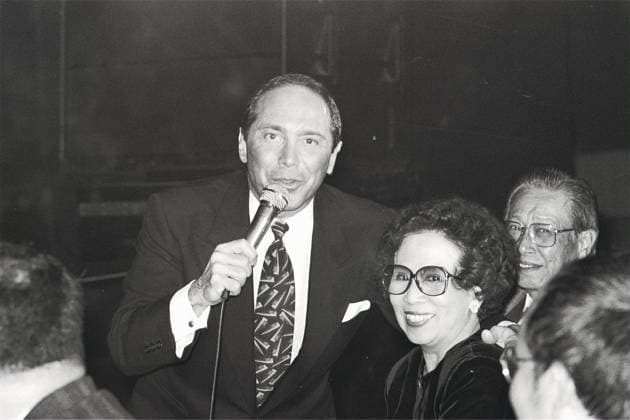 Paul Anka (right), a talented singer from the United States, posing with an audience during his show held at the Hong Kong Convention and Exhibition Centre. EDITORIAL USE ONLY  Copyright: xx MER2016052207521211 PostxStaffxPhotographerx scmpphotos380912