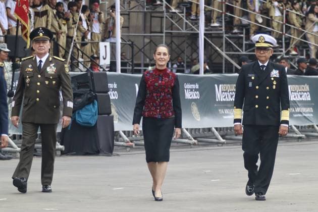(L-R) Minister of Defense of Mexico Ricardo Trevilla Trejo, MexicoÃ¢â‚¬â ¢s President Claudia Sheinbaum Pardo and Minister of the Mexican Navy Raymundo Pedro Morales oÂngeles attending the ceremony for the commemoration of the 114th anniversary of the Mexican Revolution at main square Zocalo. on November 20, 2024 in Mexico City, Mexico. Mexico City Mexico - ZUMAe321 20241120_zia_e321_081 Copyright: xCarlosxSantiagox