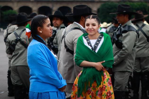 Annual Parade For The Mexican Revolution 114th Anniversary Persons and military taking part during the military civic parade for the commemoration of the 114th anniversary of the Mexican Revolution at main square Zocalo. on November 20, 2024 in Mexico City, Mexico. Mexico City CDMX Mexico Copyright: xCarlosxSantiagox