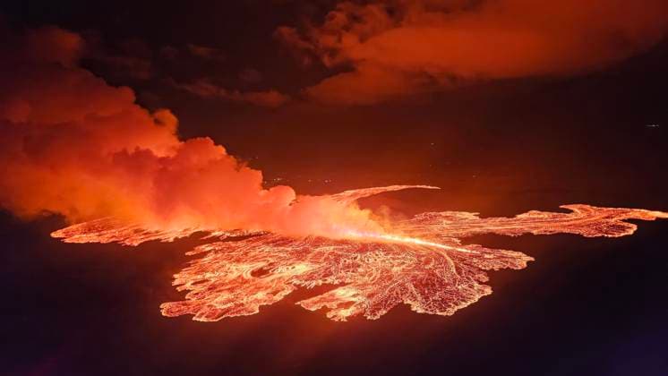 Creative Highlights World November 20, 2024, Grindavik, Iceland: Lava and smoke spews from the latest eruption of the SundhnoÂºkur volcanic system on the Reykjanes peninsula of south-west Iceland, September 20, 2024 near Grindavik, Iceland. This is the seventh eruption in the past year of the volcano. Grindavik Iceland - ZUMAp138 20241120_zaa_p138_044 Copyright: xIcelandicxCivilxDefense Almannavx