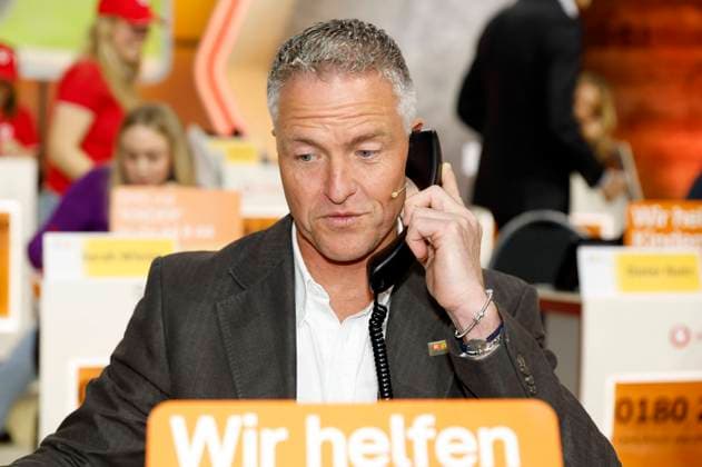 Bilder des Jahres 2024, Entertainment 11 November Entertainment Themen der Woche KW47 Entertainment Bilder des Tages Ralf Schumacher beim 29. RTL-Spendenmarathon 2024 im Studio 8 der EMG Studios. Hürth, 21.11.2024 *** Ralf Schumacher at the 29 RTL Spendenmarathon 2024 in Studio 8 of EMG Studios Hürth, 21 11 2024 Foto:xR.xStoffelsx xFuturexImagex spendenmarathon2024_7112