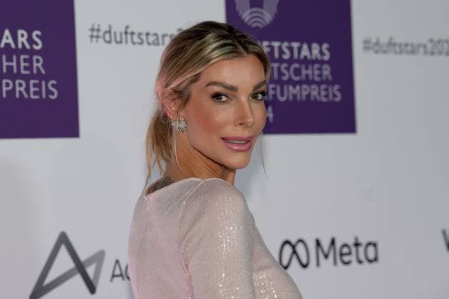 Deutscher Parfumpreis Duftstars am 21.11.2024 in der Rheinterrasse in Düsseldorf Die Verleihung des Deutschen Parfumpreises Duftstars findet am 21.11.2024 in der Rheinterrasse in Düsseldorf statt. Annika Gassner ( Model )