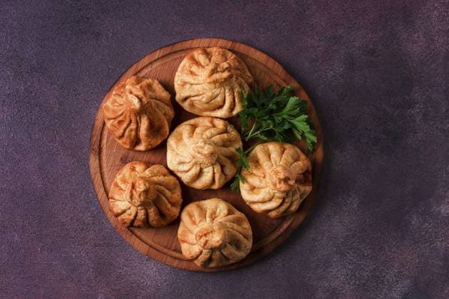 IMAGO Creative, Food, Dumplings Frittiertes Khinkali, Khinkali mit Fleisch, traditionelles georgisches Gericht, keine Personen Deep-fried khinkali, khinkali with meat, traditional Georgian dish, no people Copyright: imageBROKER GalinaxDidebashvili ibxgai11807284.jpg