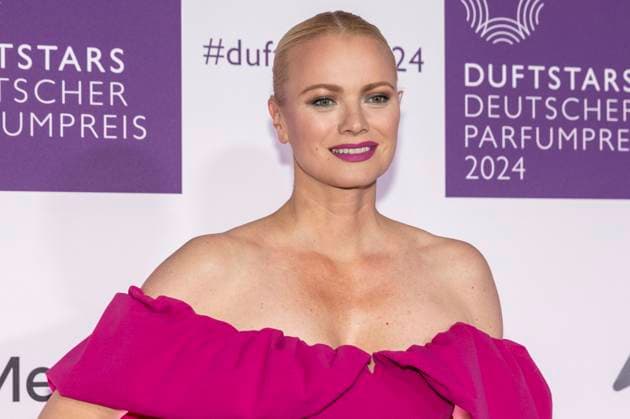 Model Franziska Knuppe bei den DUFTSTARS 2024 - Deutscher Parfumpreis Verleihung des deutschen Parfumpreises DUFTSTARS durch die Fragrance Foundation am 21.11.2023, Rheinterrassen, Duesseldorf.
