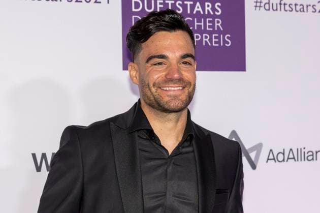 Stefano Zarrella bei den DUFTSTARS 2024 - Deutscher Parfumpreis Verleihung des deutschen Parfumpreises DUFTSTARS durch die Fragrance Foundation am 21.11.2023, Rheinterrassen, Duesseldorf.