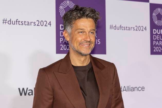 Wayne Carpendale bei den DUFTSTARS 2024 - Deutscher Parfumpreis Verleihung des deutschen Parfumpreises DUFTSTARS durch die Fragrance Foundation am 21.11.2023, Rheinterrassen, Duesseldorf.