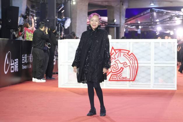 61st Taiwan Film Golden Horse Awards TAIPEI, CHINA - NOVEMBER 24, 2024 - Acotrs pose on the red carpet at the 61st Taiwan Film Golden Horse Awards in Taipei, Taiwan province, China, November 24, 2024. Taipei Taiwan China  Copyright: xCFOTOx i1732415260453