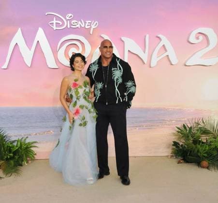 Bilder des Jahres 2024, Entertainment 11 November Entertainment Themen der Woche KW47 Entertainment Bilder des Tages Moana 2 UK film premiere, London Auli?i Cravalho and Dwayne Johnson at the Moana 2 UK film premiere, Cineworld Leicester Square, Leicester Square, on Sunday 24 November 2024 in London, England, UK. CAP CAN CAN London UK Great Britain Copyright: xCanxNguyen CapitalxPicturesx