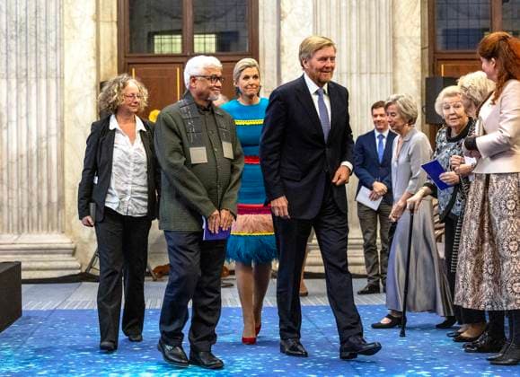 26-11-2024 Amsterdam King Willem-Alexander, with Queen Maxima and Princess Beatrix and Princess Irene, attend the award ceremony of the Erasmus Prize of 150.000 euro to Indian writer Amitav Ghosh (Kolkata, 1956) at the Royal palace in Amsterdam. Â  Copyright: xPPEx