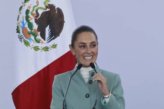 Claudia Sheinbaum Pardo, President of Mexico, speaks during the National Agreement for the Human Right to Water and Sustainability, held at the Ecological Park of Xochimilco. on November 25, 2024 in Mexico City, Mexico. Mexico City Mexico - ZUMAe321 20241125_zia_e321_003 Copyright: xCarlosxSantiagox