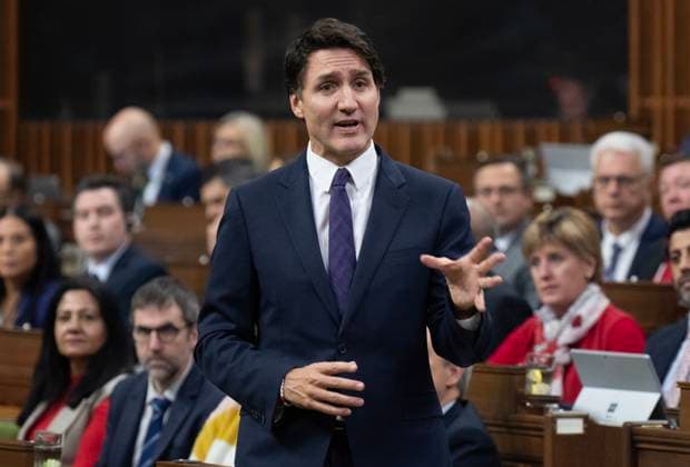 November 27, 2024, Ottawa, On, Canada: Prime Minister Justin Trudeau responds to a question from the opposition during Question Period, Wednesday, Nov. 27, 2024 in Ottawa. Ottawa Canada  - ZUMAc35_ 20241127_zaf_c35_059 Copyright: xAdrianxWyldx