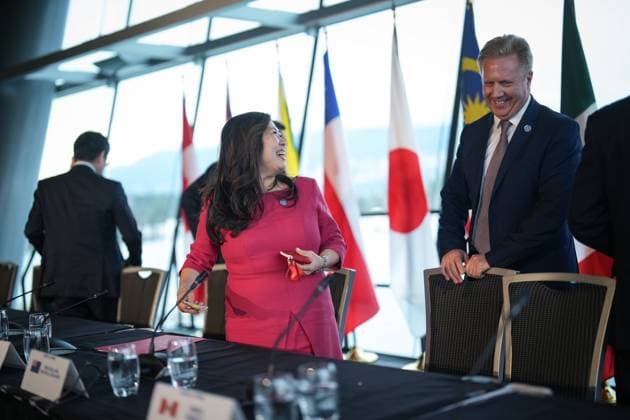 November 28, 2024, Vancouver, Bc, CANADA: Canada s Minister of Export Promotion, International Trade and Economic Development Mary Ng, left, and New Zealand Minister of Trade Todd McClay laugh while speaking after the closing news conference at the Comprehensive and Progressive Agreement for Trans-Pacific Partnership (CPTPP) commission meeting, in Vancouver, on Thursday, November 28, 2024. Vancouver CANADA  - ZUMAc35_ 20241128_zaf_c35_100 Copyright: xDarrylxDyckx