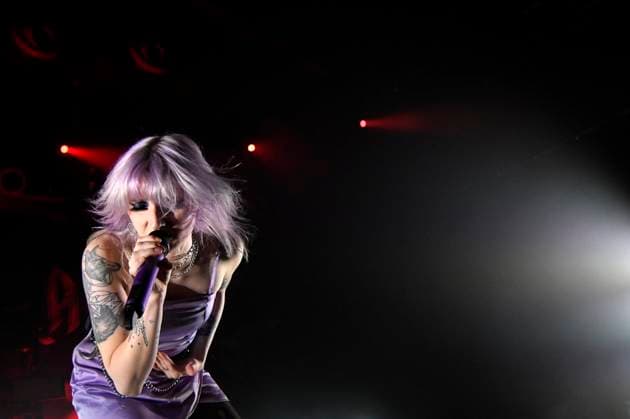 Entertainment Themen der Woche KW48 Entertainment Bilder des Tages Maria Lessing von Future Palace live bei einem Konzert im Musikzentrum. Hannover, 28.11.2024 *** Maria Lessing from Future Palace live at a concert in the Hanover Music Center, 28 11 2024 Foto:xC.xNiehausx xFuturexImagex future_palace_4103