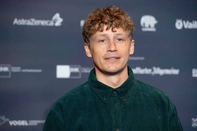 Tim BENDZKO, Saenger, Musiker, Verleihung Deutscher Nachhaltigkeitspreis in Duesseldorf am 29.11.2024.