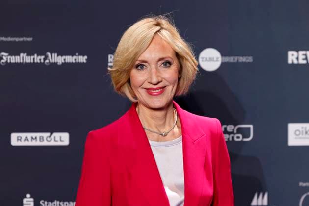 Fernsehmoderatorin Petra Gerster bei der Verleihung des Deutschen Nachhaltigkeitspreis im Maritim Hotel Düsseldorf. Düsseldorf, 29.11.2024 NRW Deutschland Copyright: xChristophxHardtx