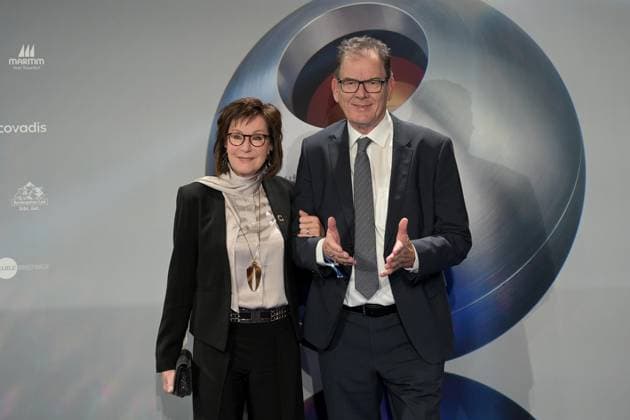 Deutscher Nachhaltigkeitspreis 2024 am 29.11.2024 im Maritim Hotel in Düsseldorf Dr. Gerd Müller und Ehefrau Gertie Müller Hoornes