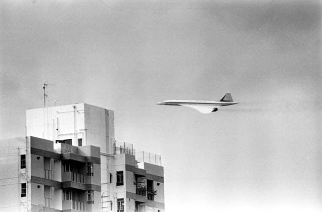 Archivbilder der Woche KW49 A Concorde airplane flying above Kowloon City. EDITORIAL USE ONLY  Copyright: xx MER2015112711554315 ChanxKiux scmpphotos547837