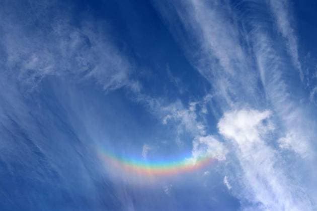  beautiful circumzenithal arc visible as a upside down rainbow in the sky, , , 31.10.2024, Copyright: xakiyoko51x Panthermedia38213669.jpg
