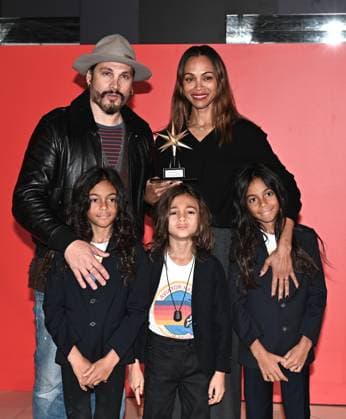 Turin, Italy Zoe Saldana receives the Stella della Mole Award at the National Museum of Cinema In the photo:Zoe Saldana Stella della Mole Award, Marco Perego husband and children  Copyright: xNickxZonnax xipa-agency.netx xNickxZonnax IPA_Agency_IPA52044391