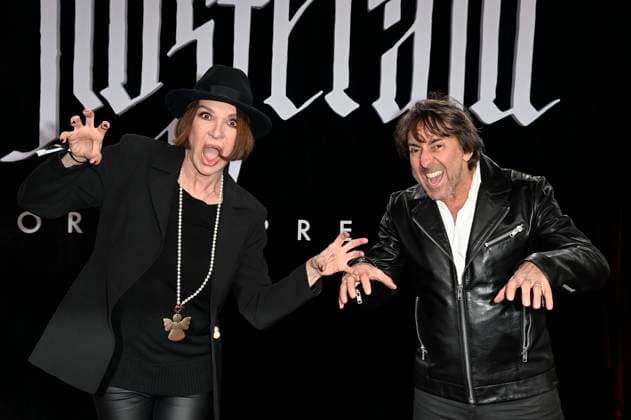 Bilder des Jahres 2024, Entertainment 12 Dezember Entertainment Themen der Woche KW49 Anouschka Renzi und Dieter Landuris bei der Premiere des Kinofilms Nosferatu - Der Untote im Zoo Palast. Berlin, 02.12.2024 *** Anouschka Renzi and Dieter Landuris at the premiere of the movie Nosferatu Der Untote at Zoo Palast Berlin, 02 12 2024 Foto:xF.xKernx xFuturexImagex nosferatu_4263